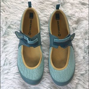 Women’s Merrell Walking Shoes